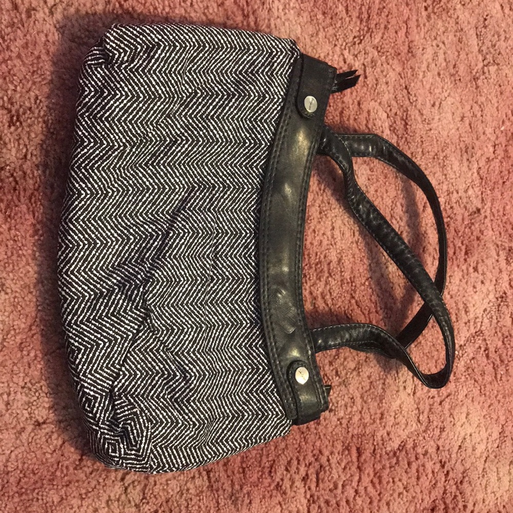 Thirty-One Suite Success Purse